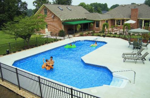 Legacy Aluminum Pool Fence
